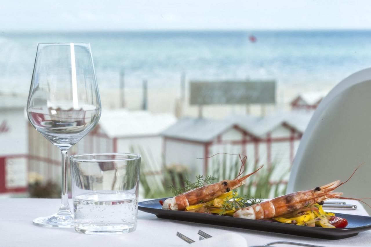 Hotel Tiffany'S Riccione Dış mekan fotoğraf