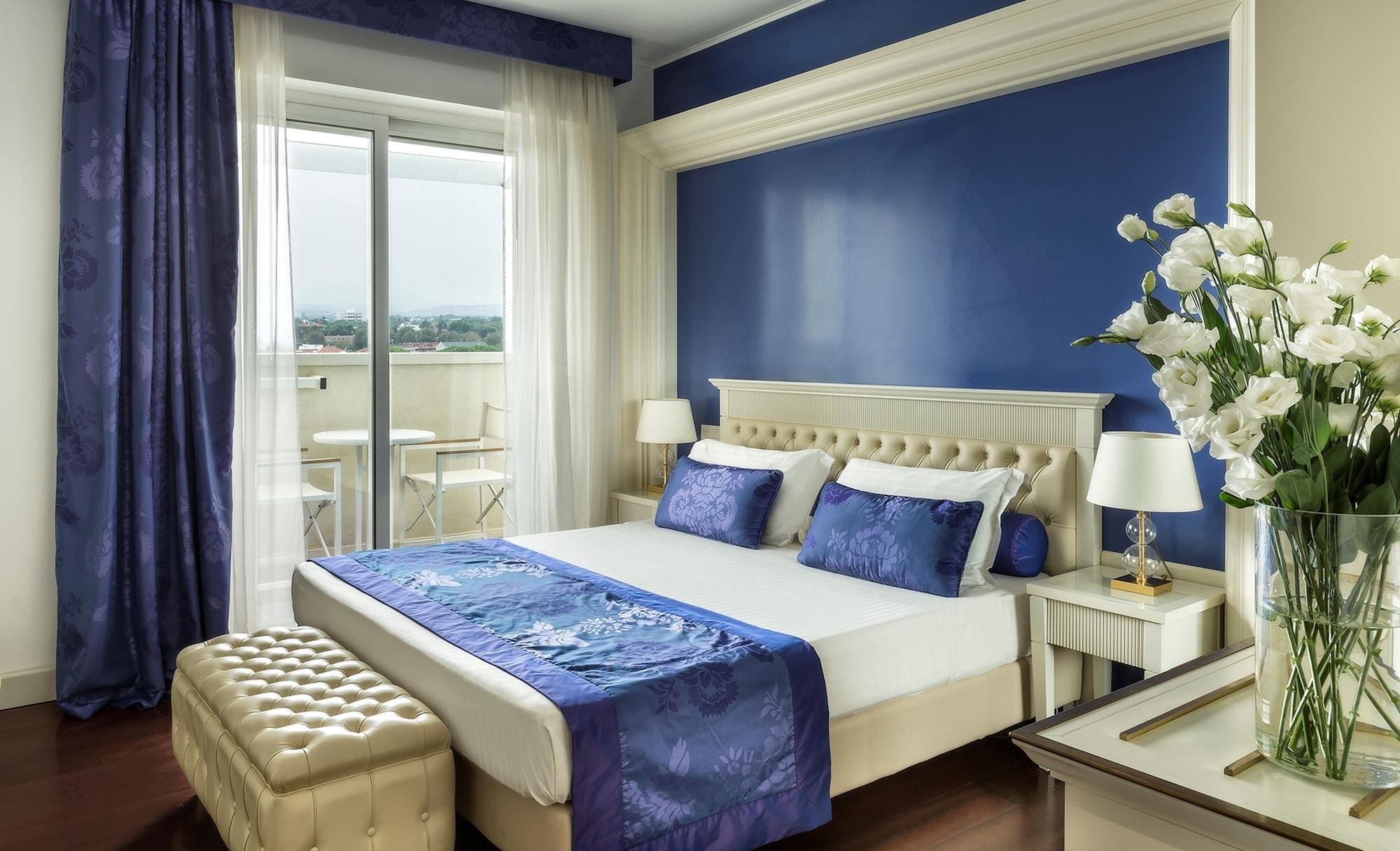 Hotel Tiffany'S Riccione Dış mekan fotoğraf