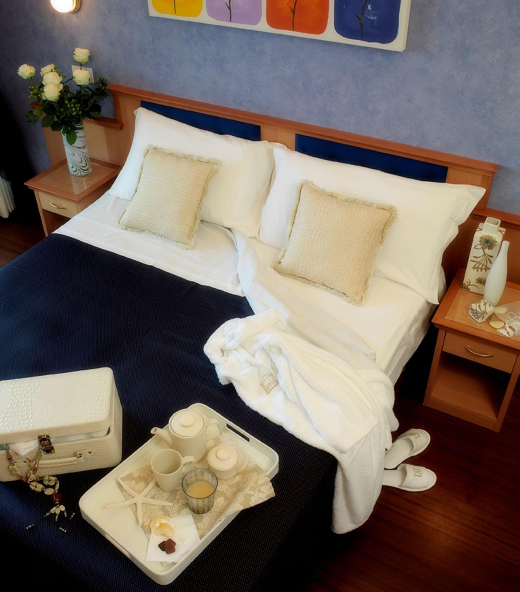 Hotel Tiffany'S Riccione Dış mekan fotoğraf