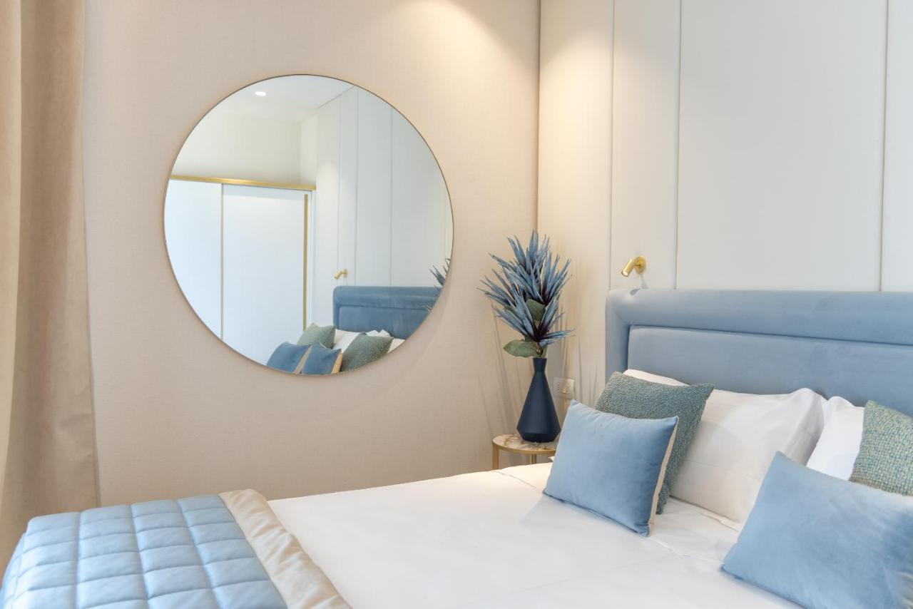 Hotel Tiffany'S Riccione Dış mekan fotoğraf